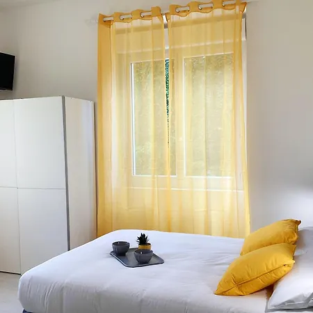 公寓 Stella 95 M2 Climatise Parking Proche Sanctuaires 卢德