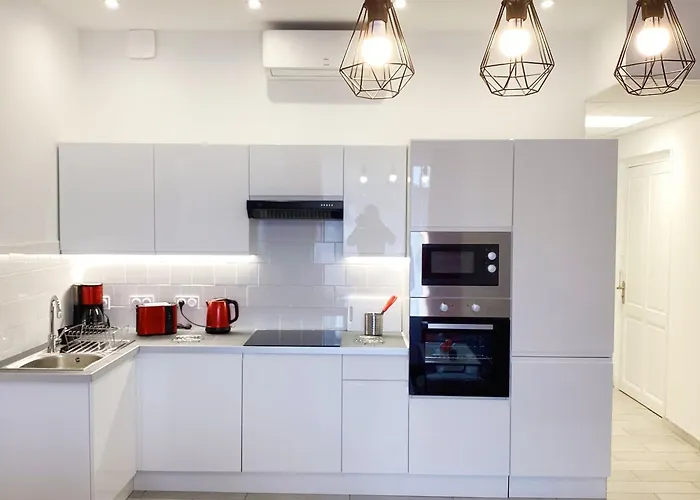 Stella 95 M2 Climatise Parking Proche Sanctuaires *